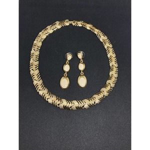 Vintage Napier Gold Tone Weave Choker Necklace & Earings Lot